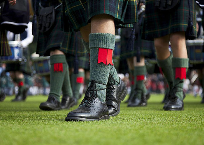 What Shoes To Wear With A Kilt?