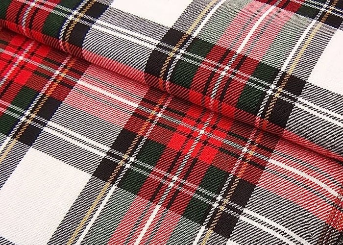 What Is Plaid? {Patterns, How It Looks, Different Types}