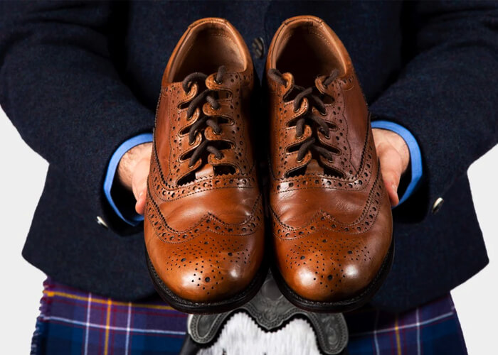 7-Traditional-Scottish-Clothing-Pieces-You-Should-Own