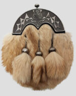 Antique Thistle Cantle Light Fox Fur Sporran for Kilt Attire
