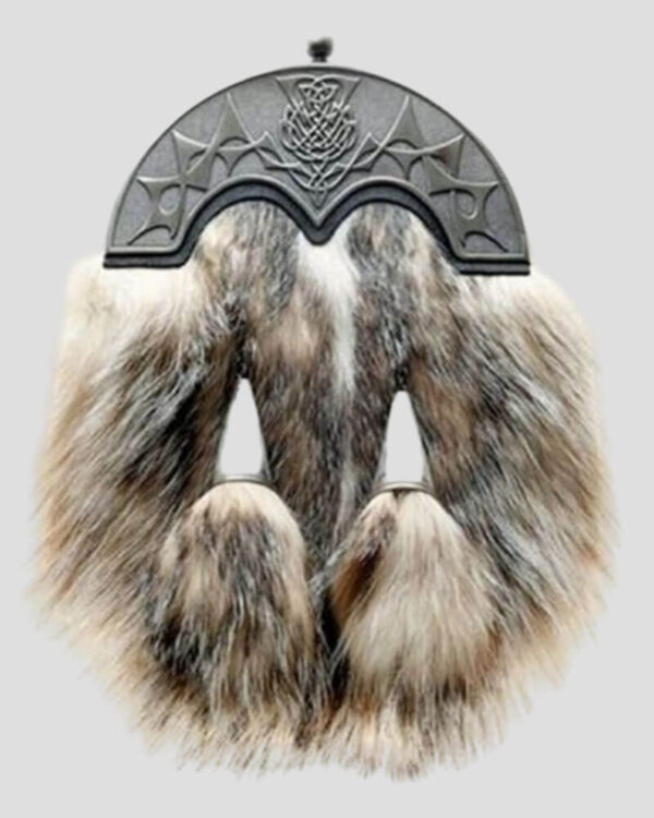 Luxurious Fox Fur Sporran with Cantle – A Stylish Scottish Kilt Accessory